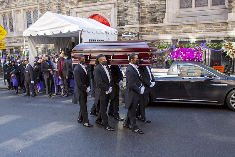 Tyler Perry, Clintons attend memorial for actor Cicely Tyson 1 AP21047713848924