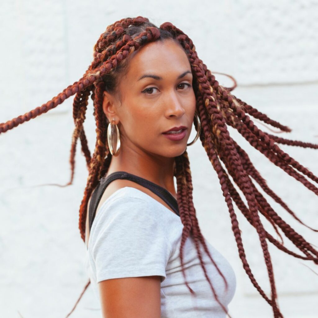 Navigating the Entertainment Industry: Tips for Black Content Creators 4 img of an African American woman