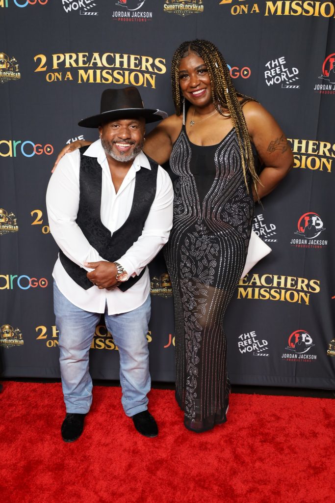 2 Preachers Mike Bend red carpet ATL IMG 6944 X4