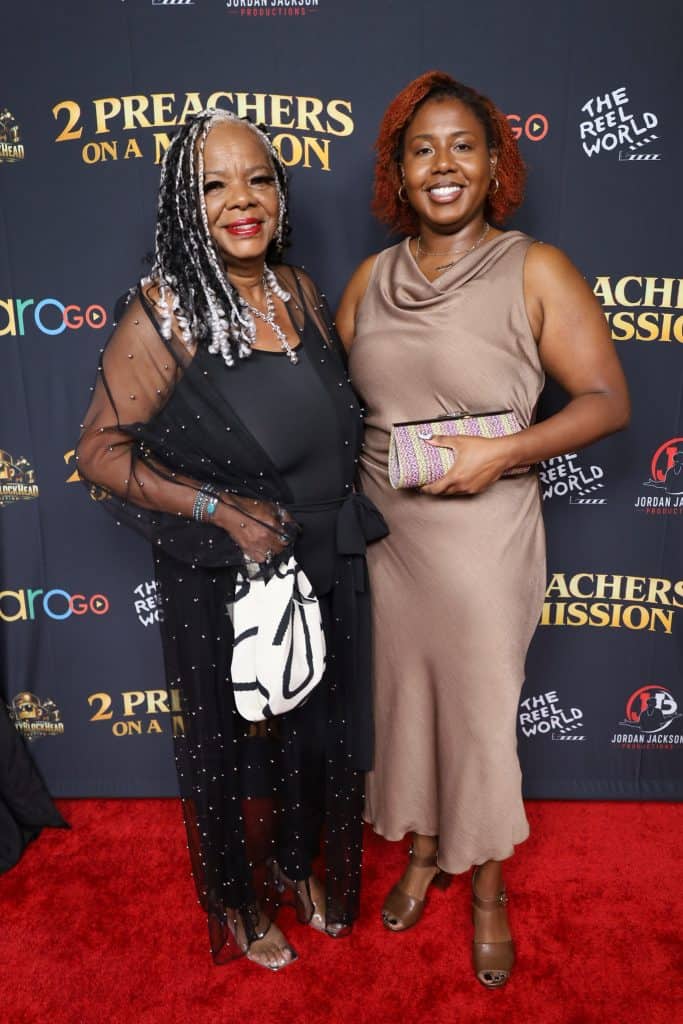 2 Preachers atl premiere red carpet guestsIMG 6629 X4